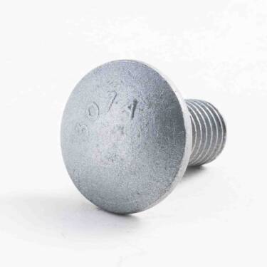 DSC00308 Guardrail bolt laying at an angle